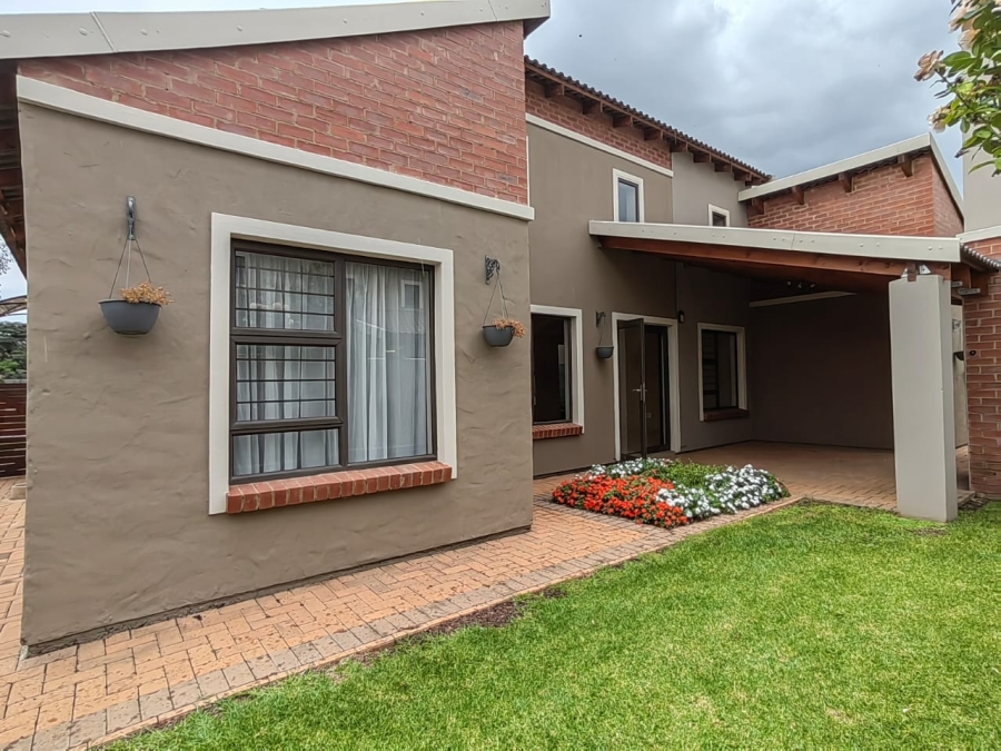 3 Bedroom Property for Sale in Grimbeeck Park North West